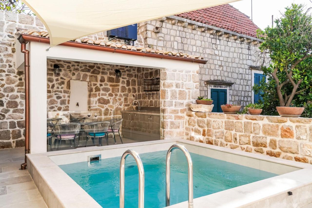 Apartments Villa Agava 챠브타트 객실 사진
