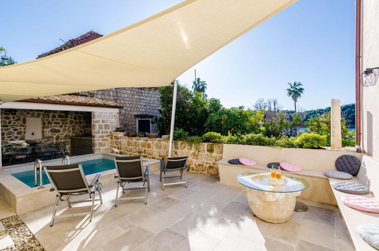 Apartments Villa Agava 챠브타트 객실 사진