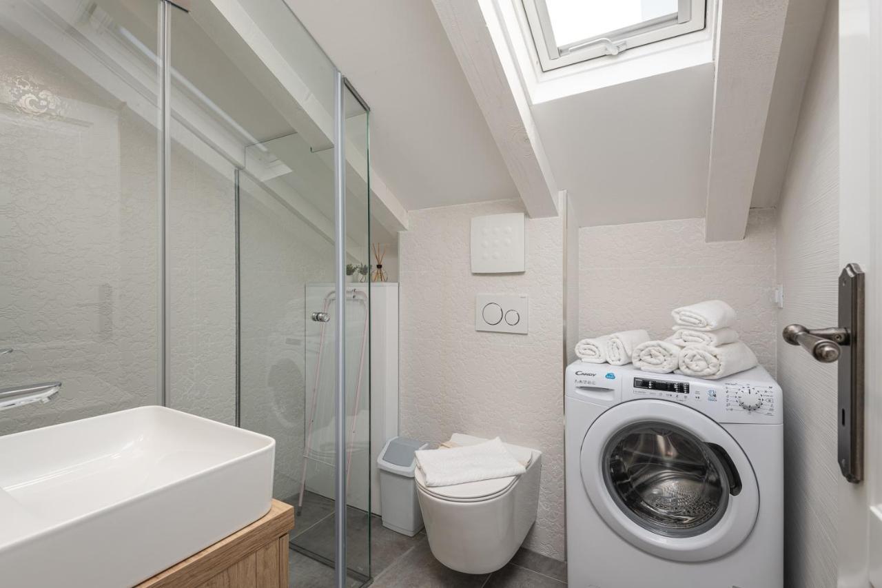 Apartments Villa Agava 챠브타트 외부 사진