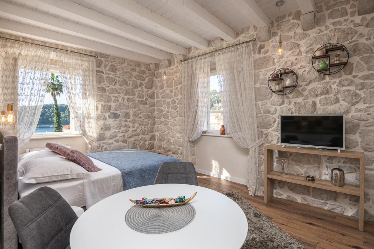 Apartments Villa Agava 챠브타트 외부 사진