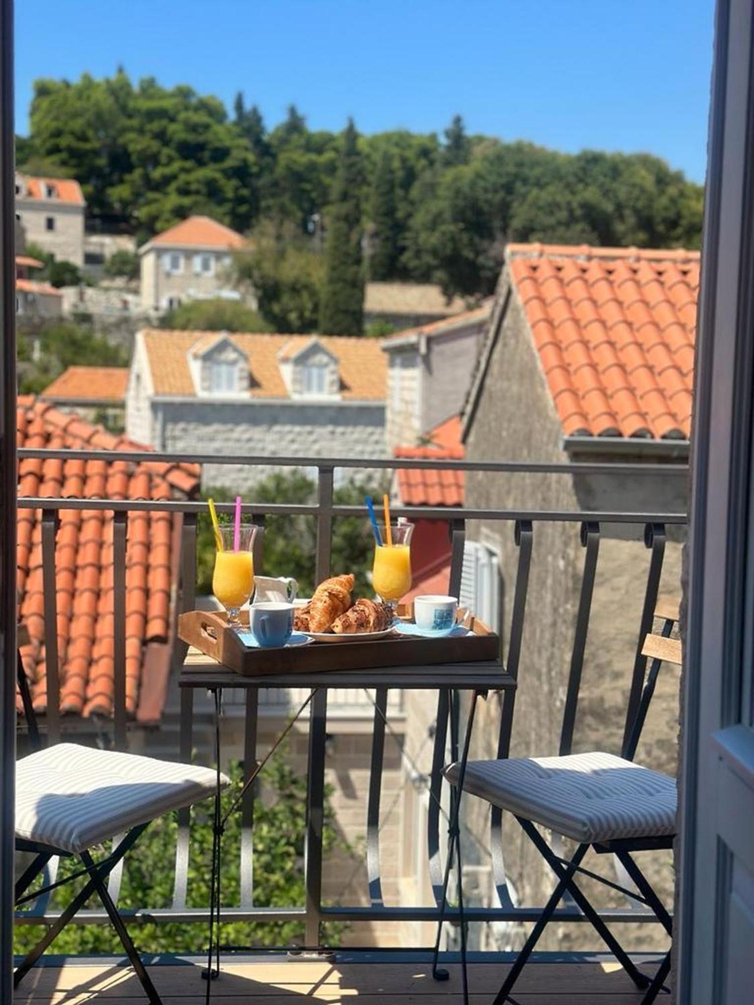 Apartments Villa Agava 챠브타트 외부 사진